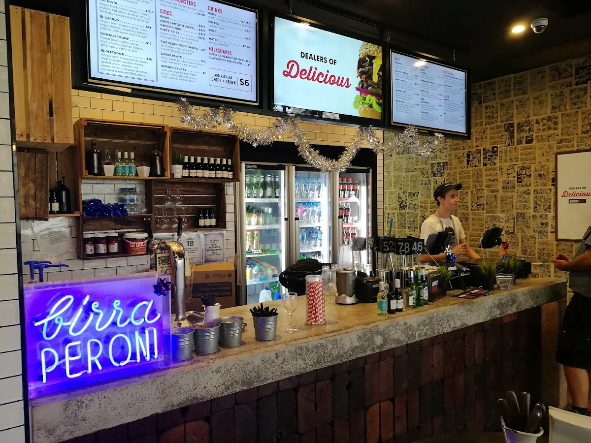Vibe, Burger Urge (DFO Brisbane Airport)