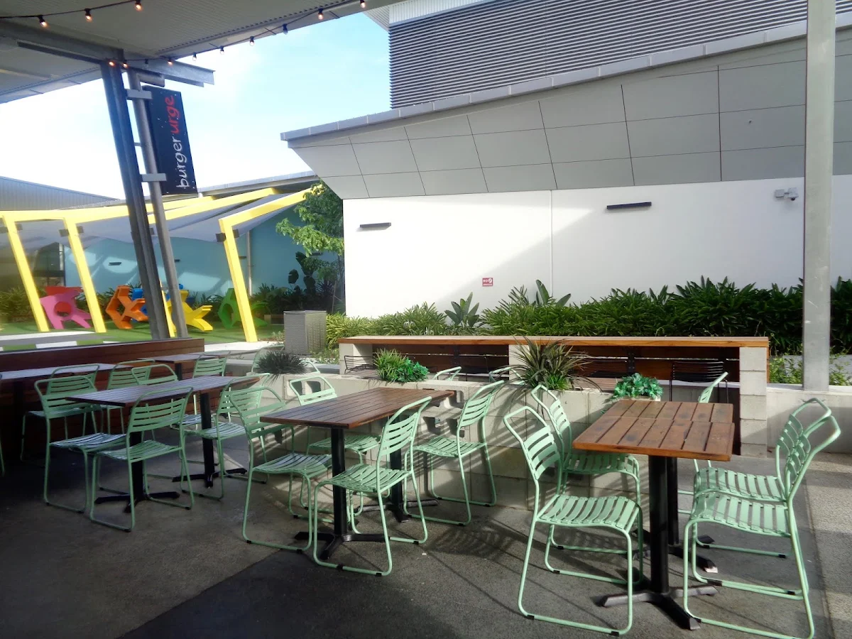 Vibe, Burger Urge (DFO Brisbane Airport)