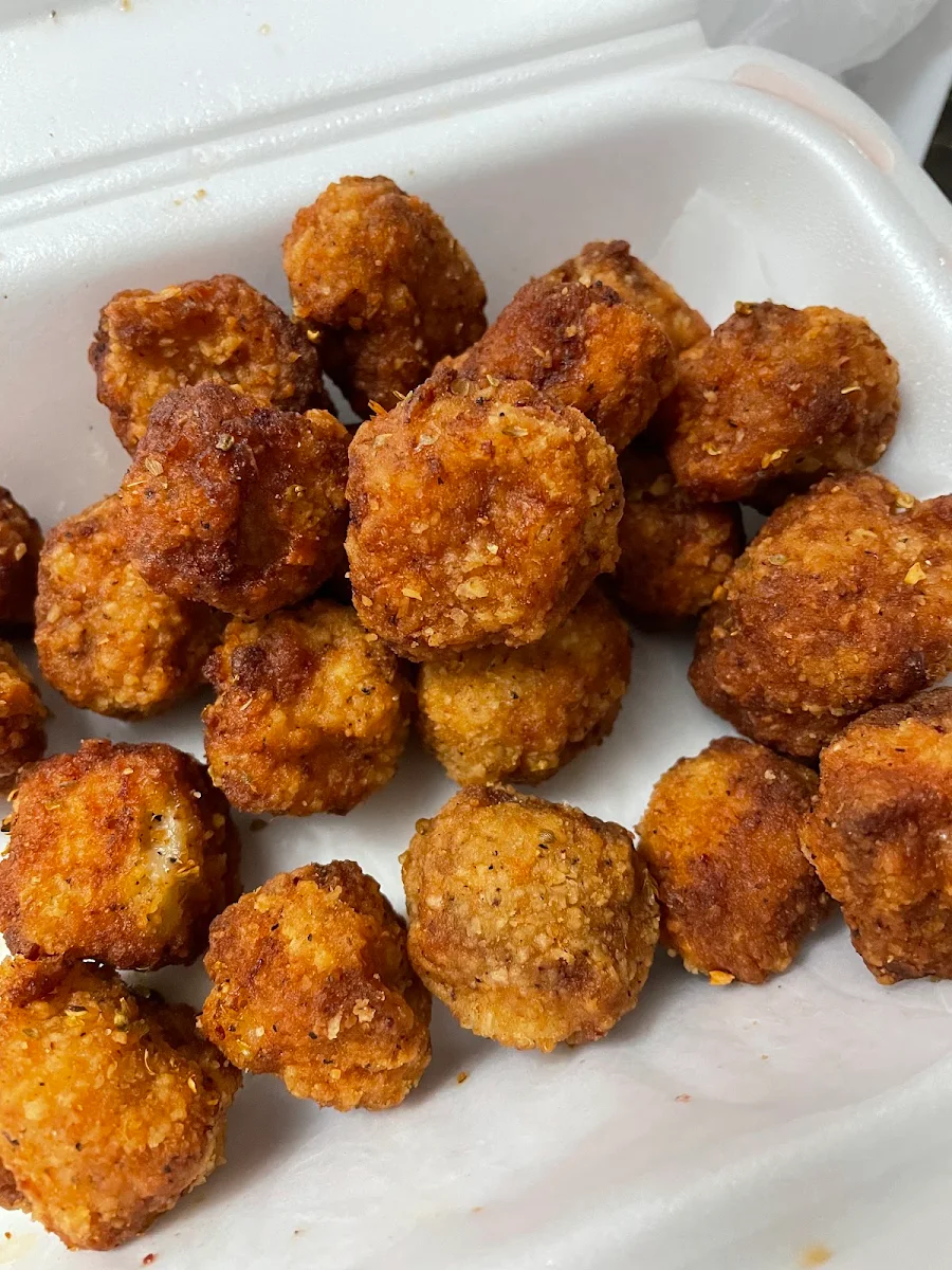 Food & drink, Big Wing's
