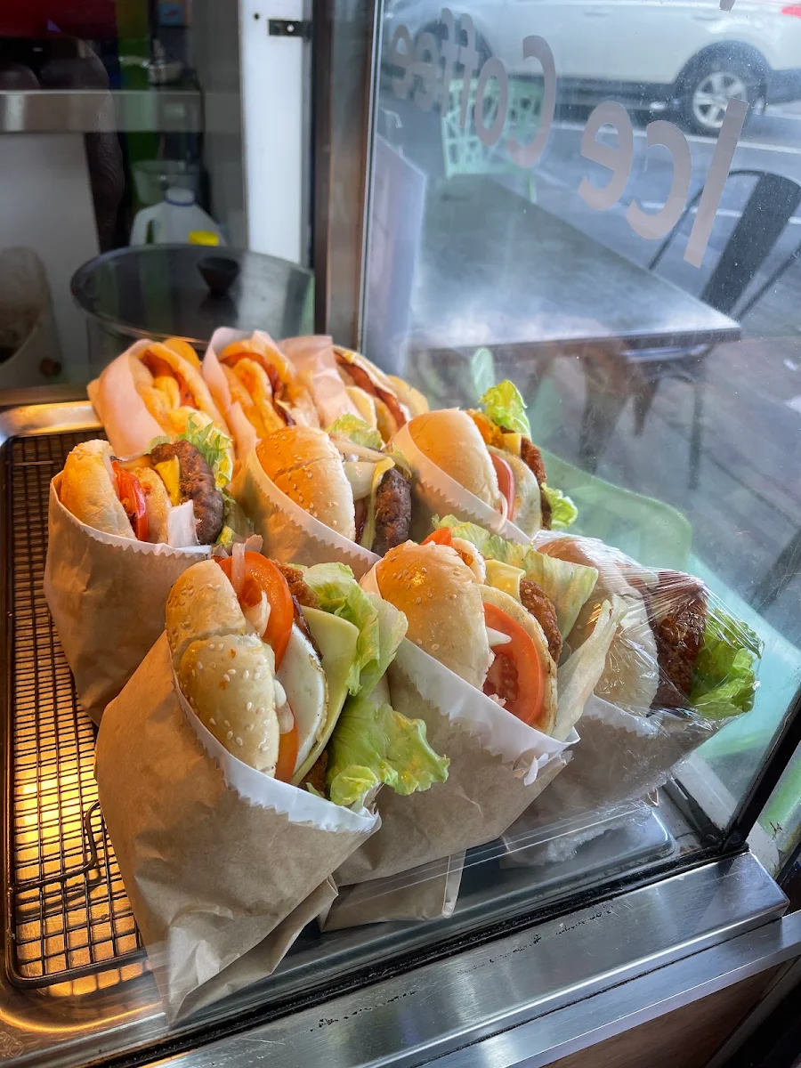 Food & drink, VN Wrap & Roll - Sunshine North