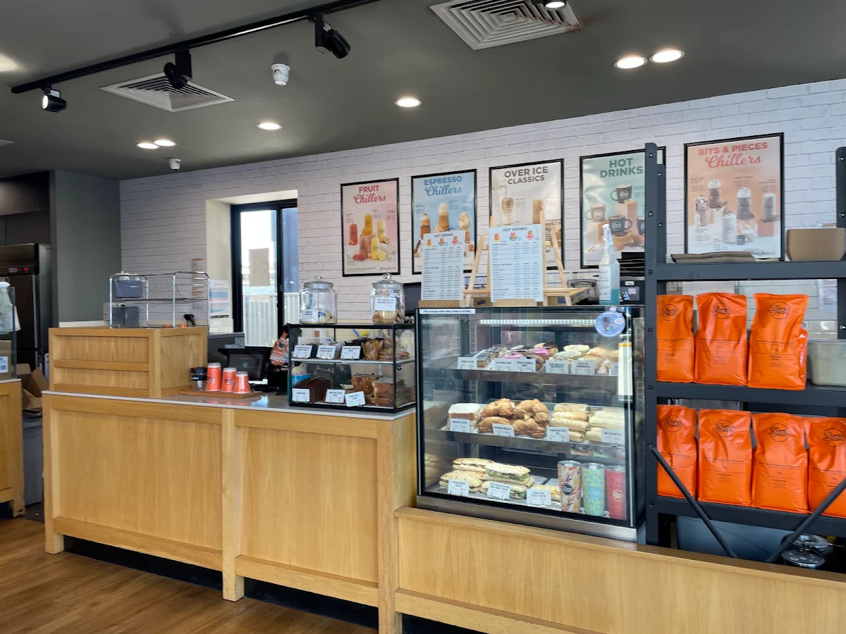 Vibe, Gloria Jean's North Lakes Drive Thru