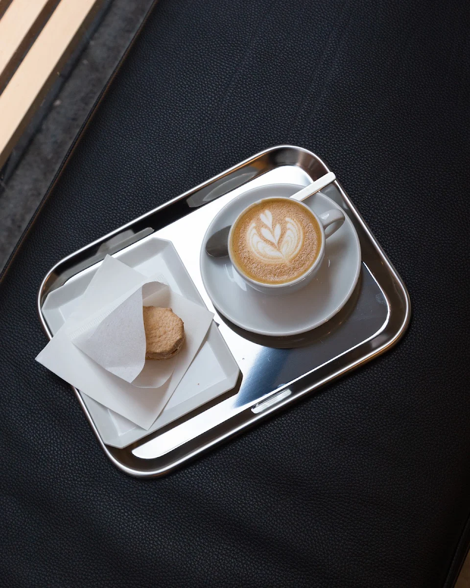 Food & drink, BENCH COFFEE CO. Lt Collins