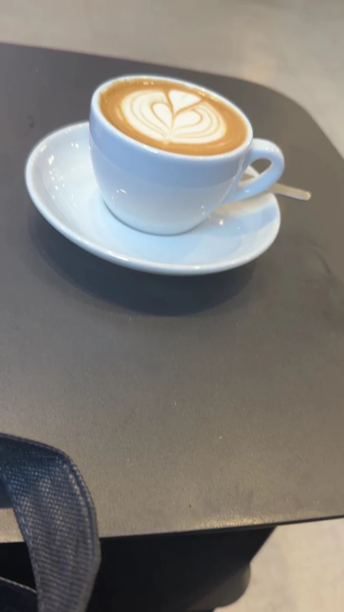 Food & drink, BENCH COFFEE CO. Lt Collins