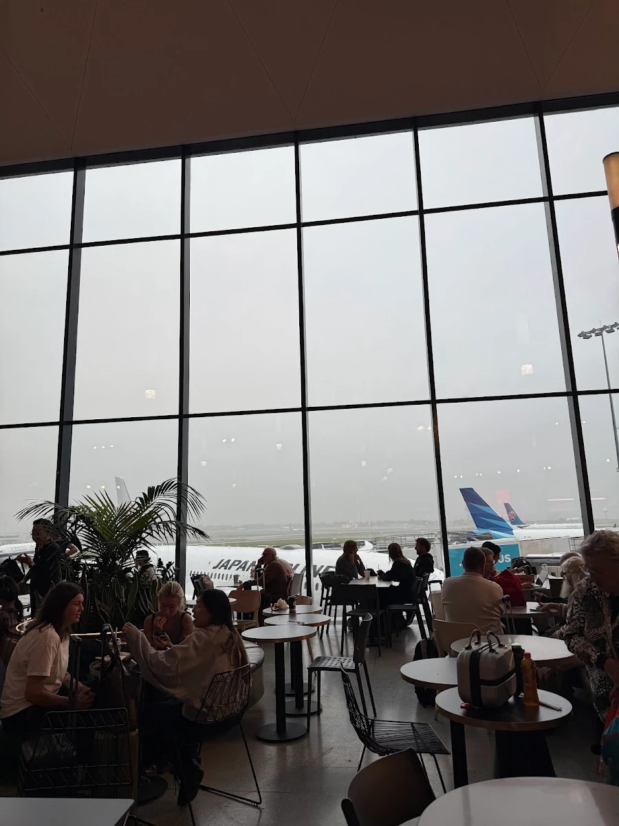 Vibe, KFC Sydney International Airport