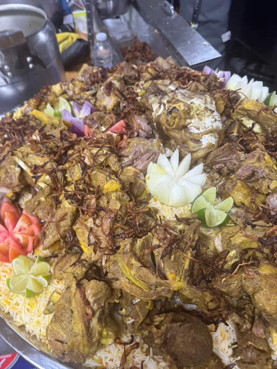 Food & drink, Saba Palace