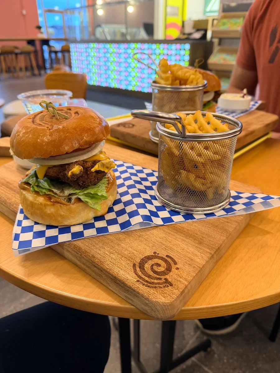 Food & drink photo 4