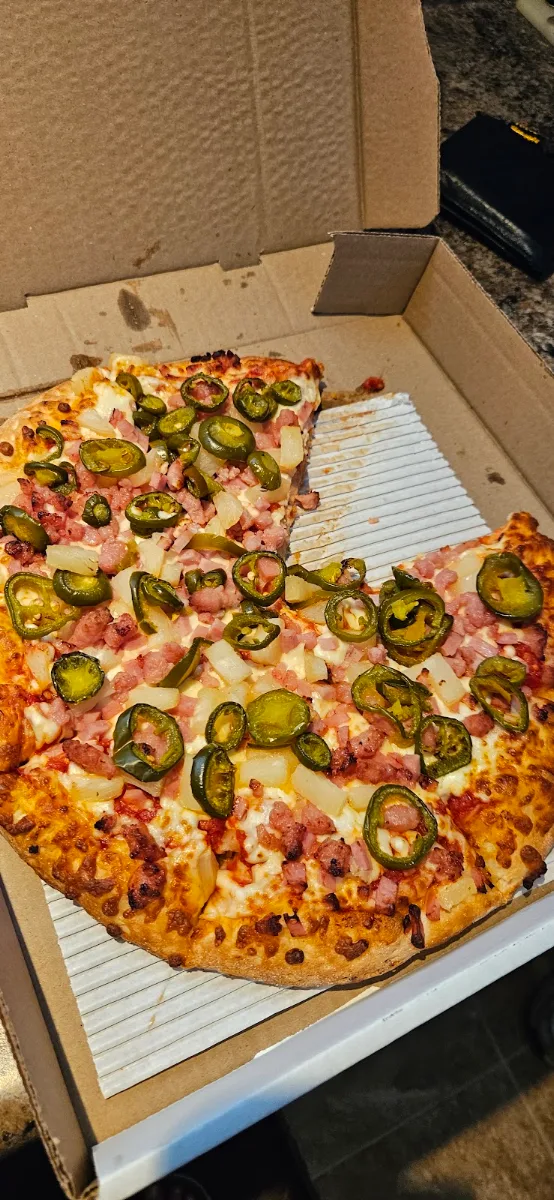 Food & drink, Tito's Pizza And Wings - Wingham
