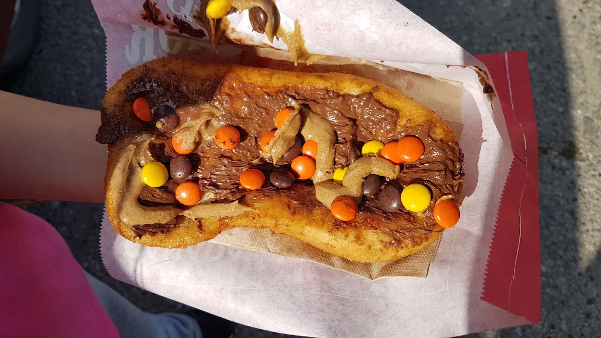 Food & drink, BeaverTails- Queues de Castor (Clear Lake)