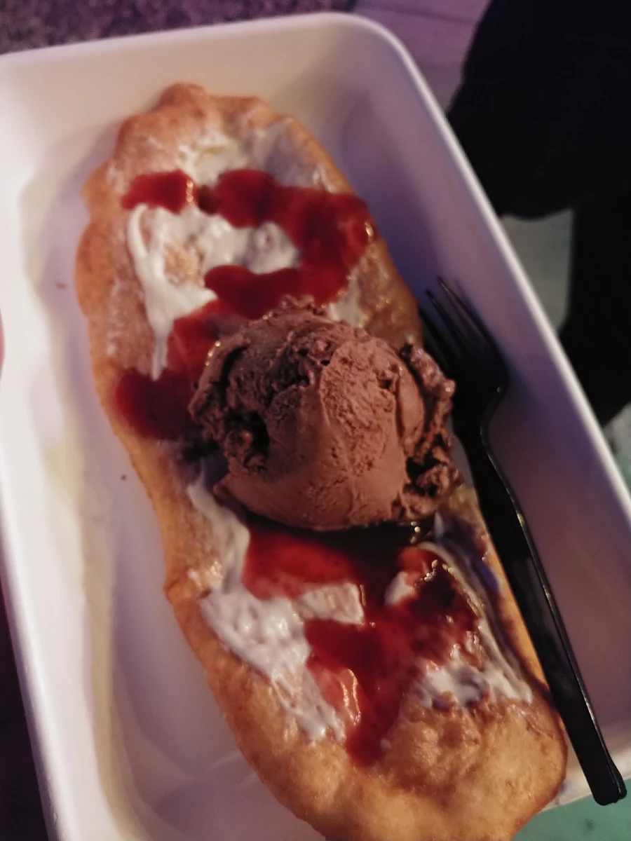 Food & drink, BeaverTails- Queues de Castor (Clear Lake)