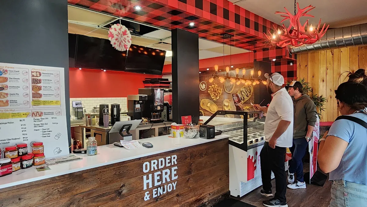 Vibe, BeaverTails- Queues de Castor (Clear Lake)