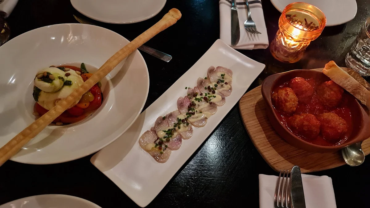 Food & drink, The Moat