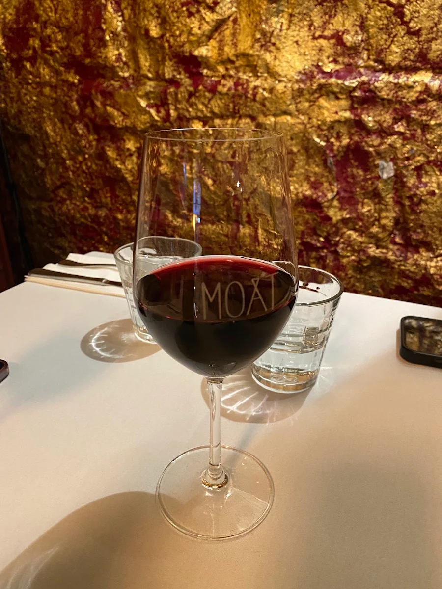 Food & drink, The Moat