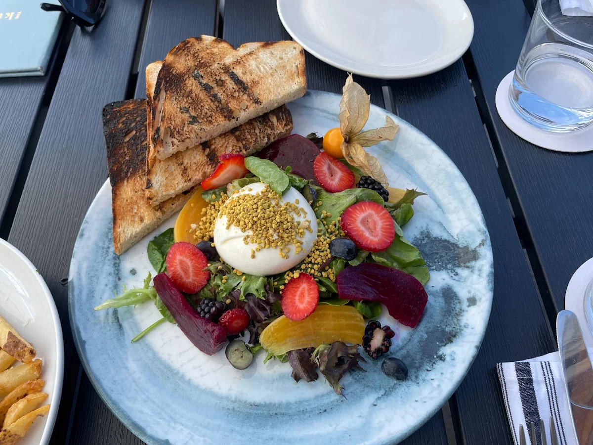 Food & drink photo 3