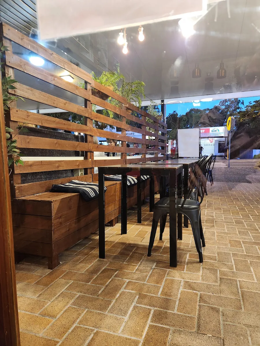 Vibe, Shalom St Lucia Indonesian Restaurant