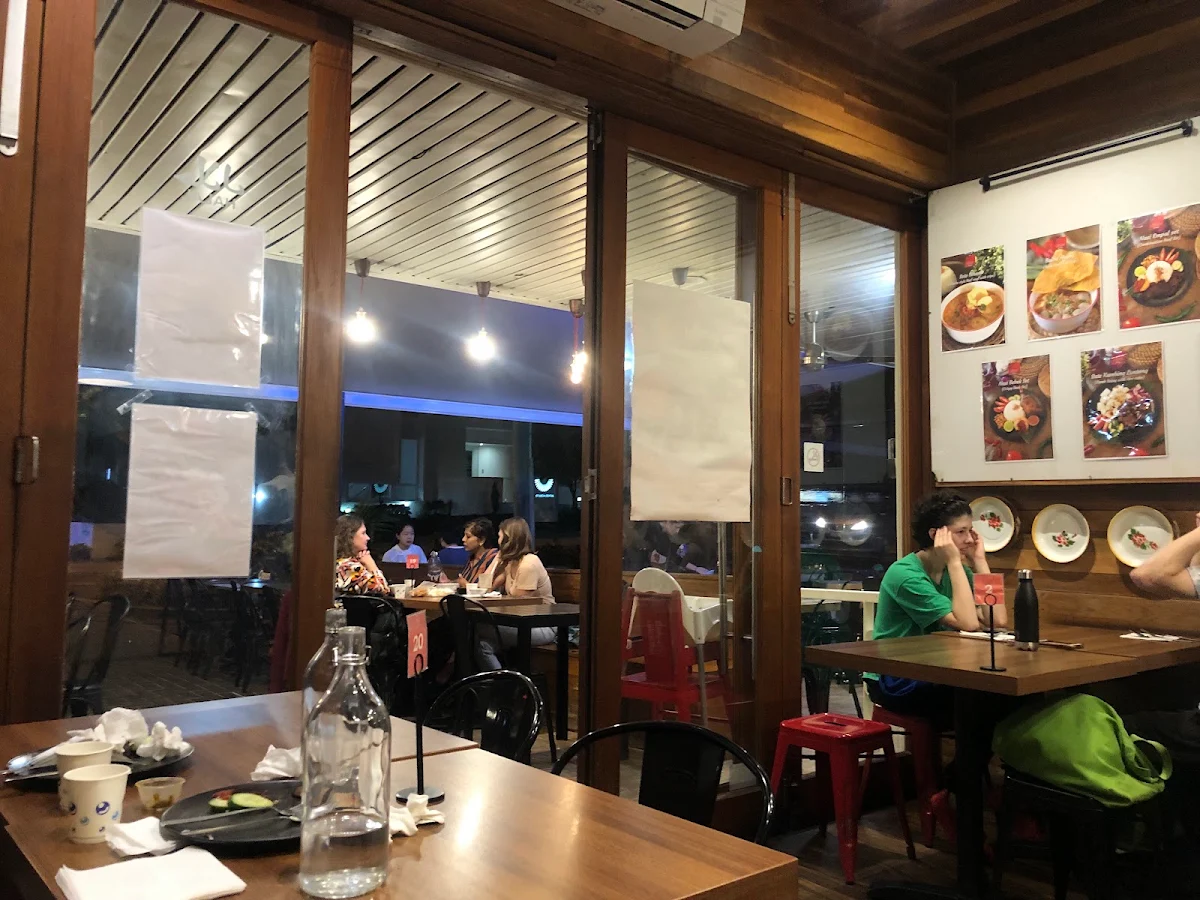 Vibe, Shalom St Lucia Indonesian Restaurant