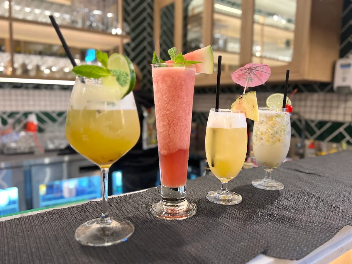 Food & drink, Kinn Thai Highpoint