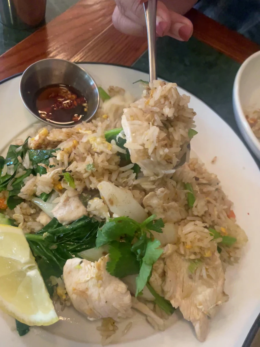Food & drink, Kinn Thai Highpoint
