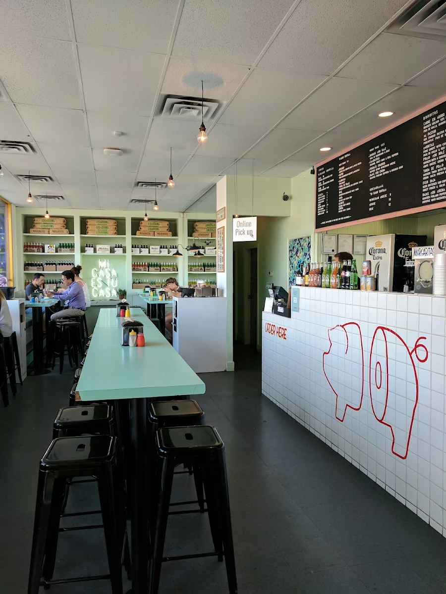 Vibe, COMEDOR By La Taqueria Pinche Taco Shop