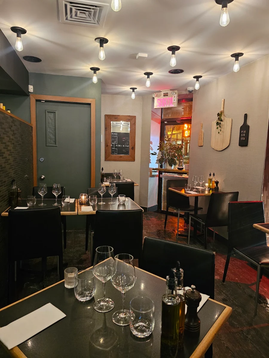 Vibe, La Piazzetta Saint-Jean
