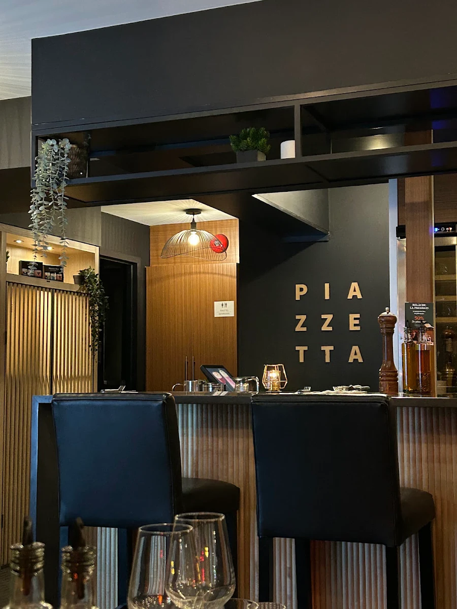 Vibe, La Piazzetta Saint-Jean