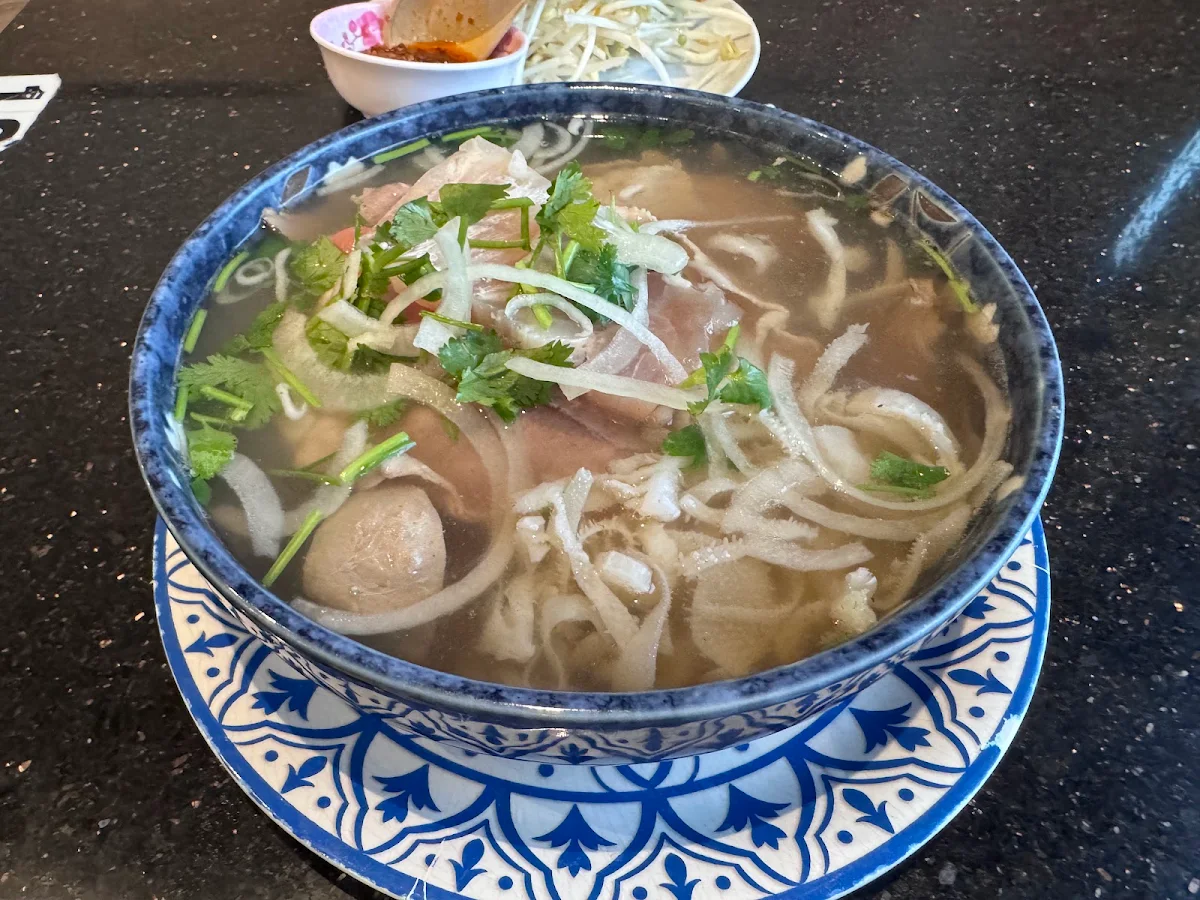 Food & drink, Pho Khanh Express (Hastings)