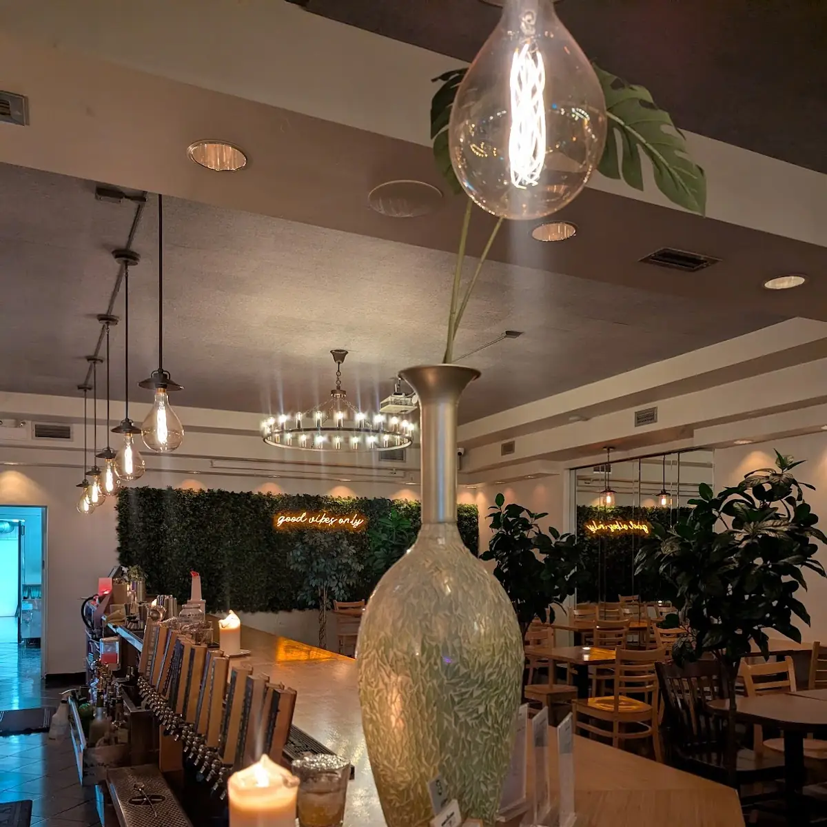 Vibe, Erie St GastroPub