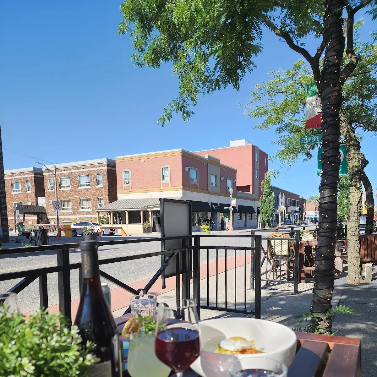Vibe, Erie St GastroPub