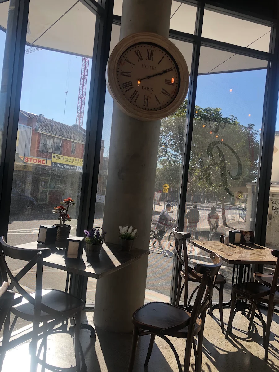 Vibe, Villa bakery