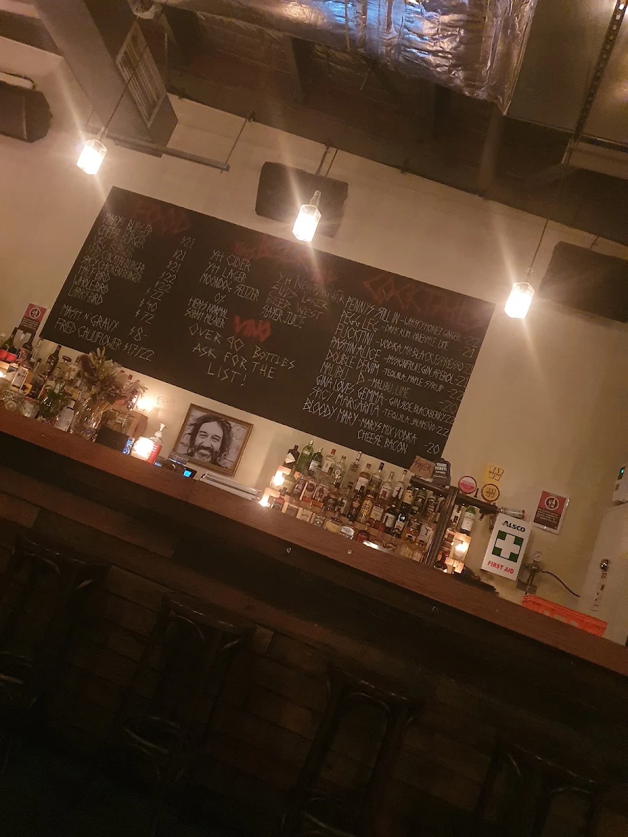 Menu, Mary's Castle Hill