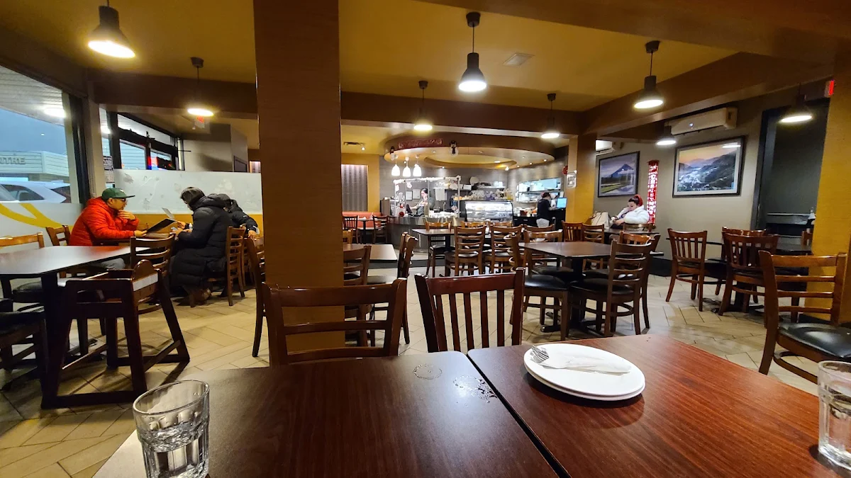 Vibe, Kumare Restaurant and Bakery