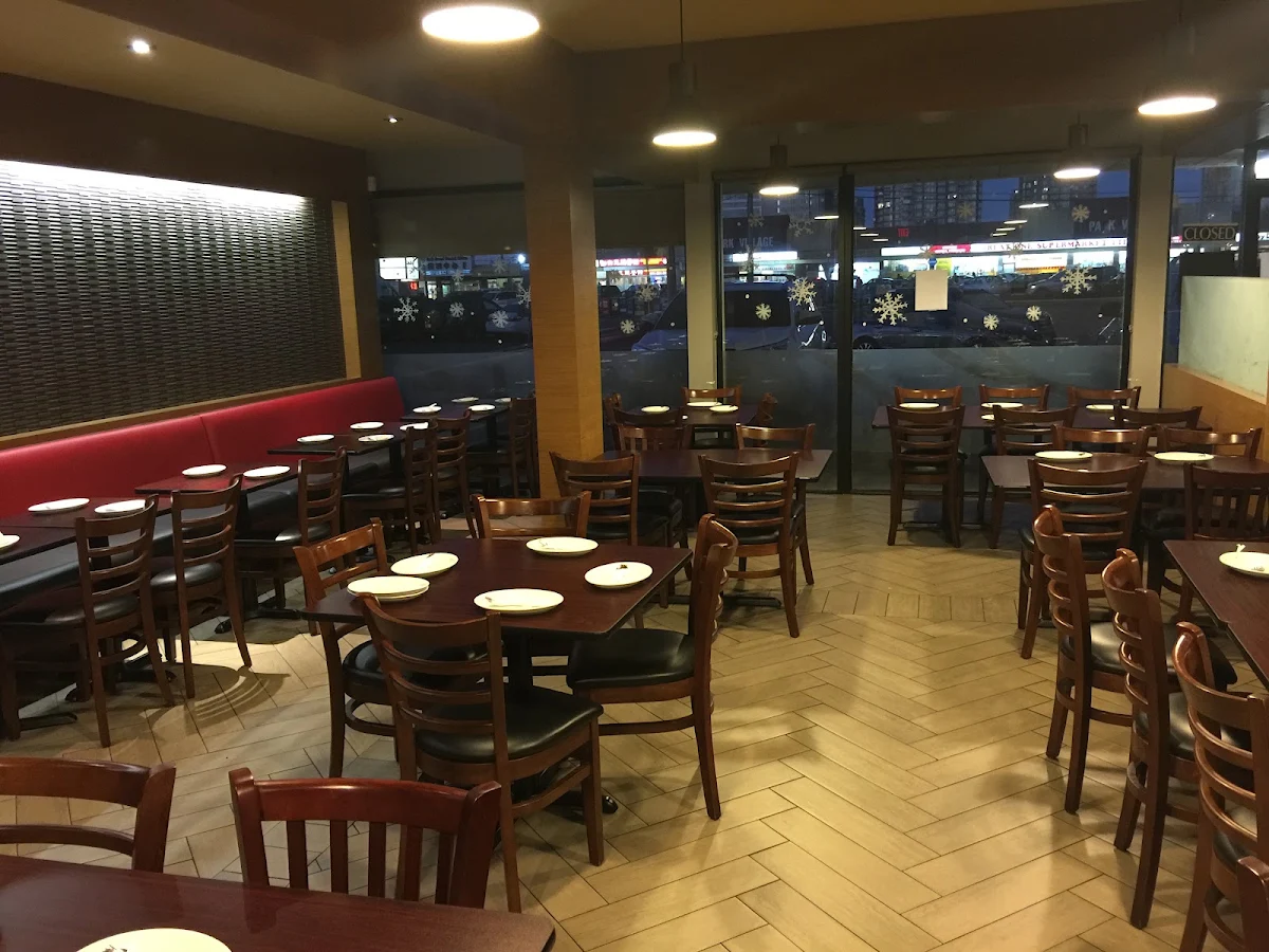 Vibe, Kumare Restaurant and Bakery