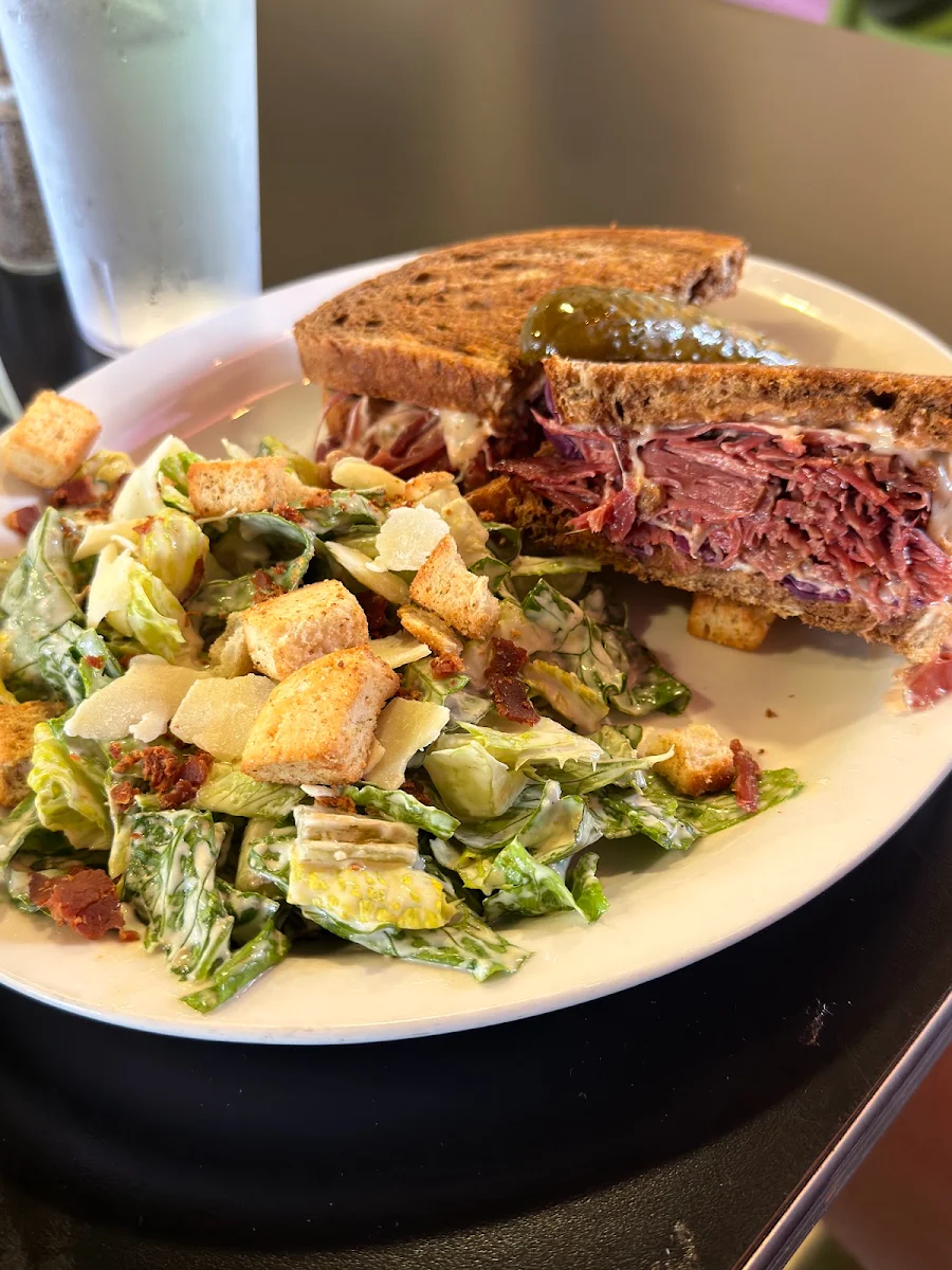 Food & drink, The Appleseed Modern Diner