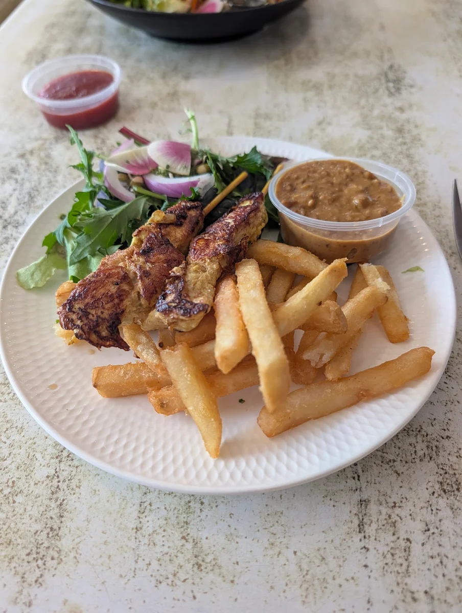 Food & drink, Kembali Cafe