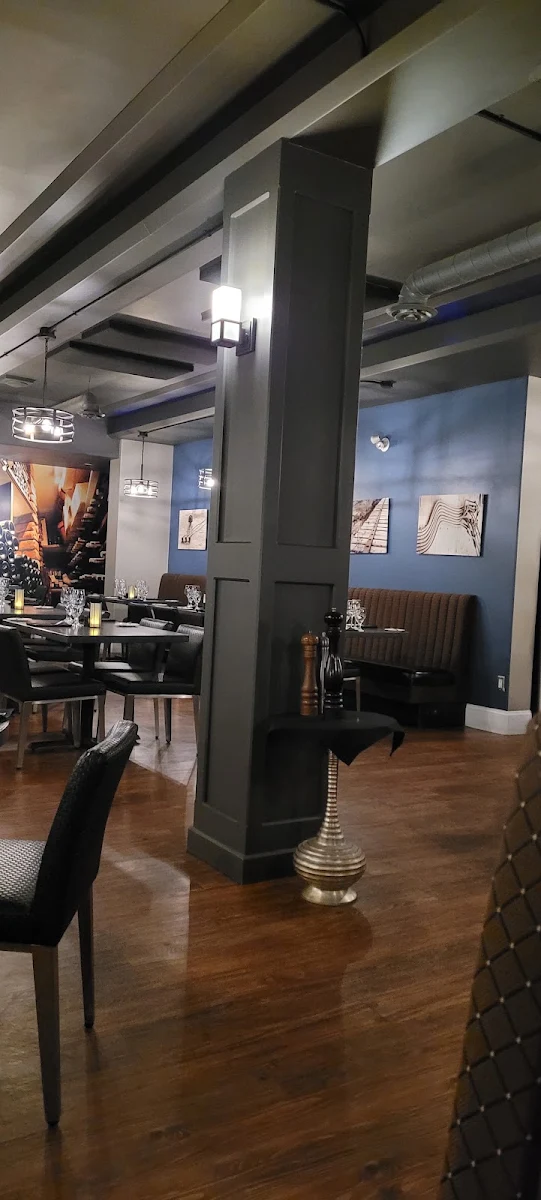 Vibe, Cut Casual Steak & Tap