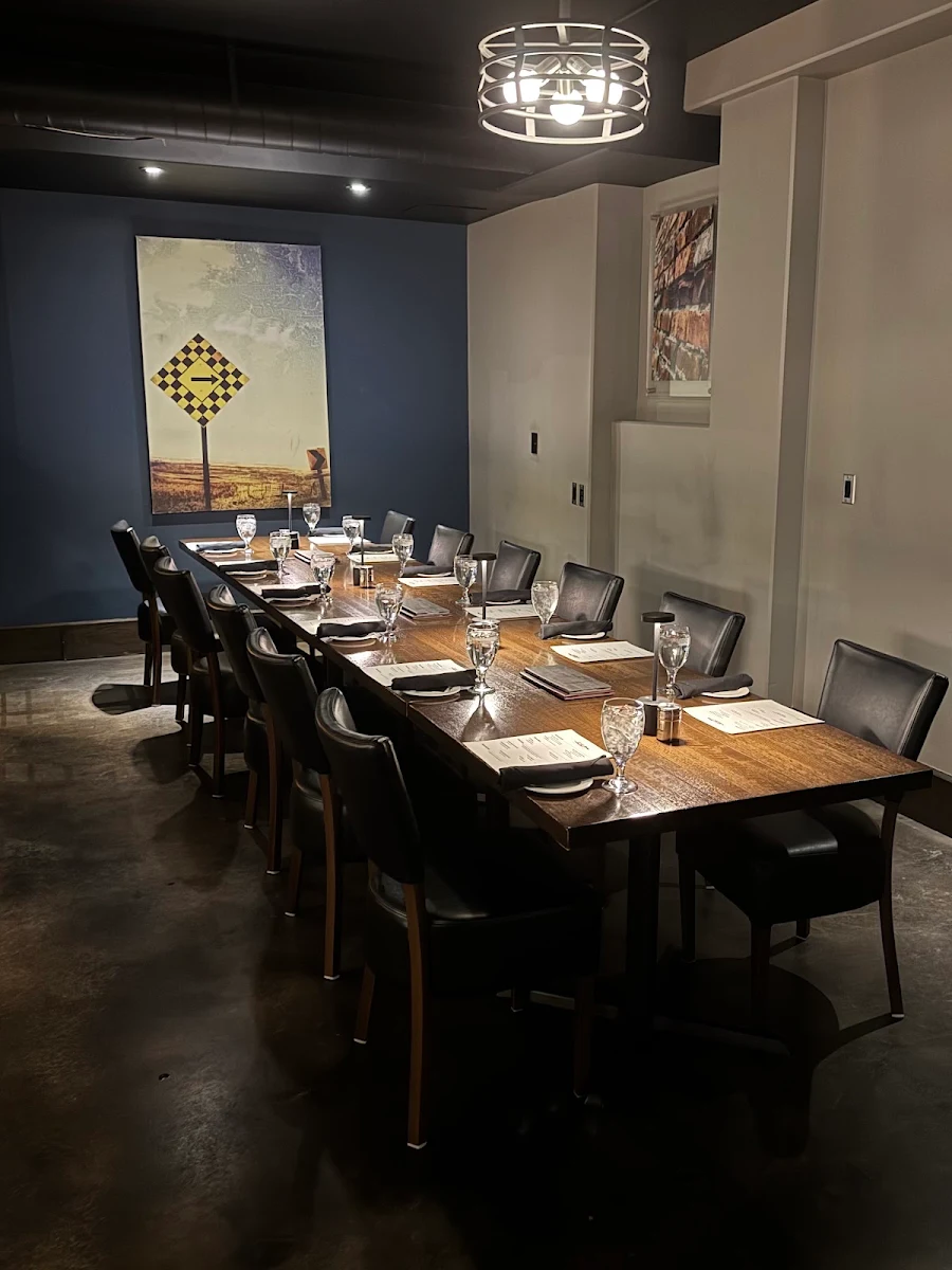 Vibe, Cut Casual Steak & Tap