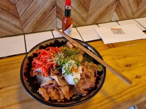 Food & drink, Roman Tei Taruhachi