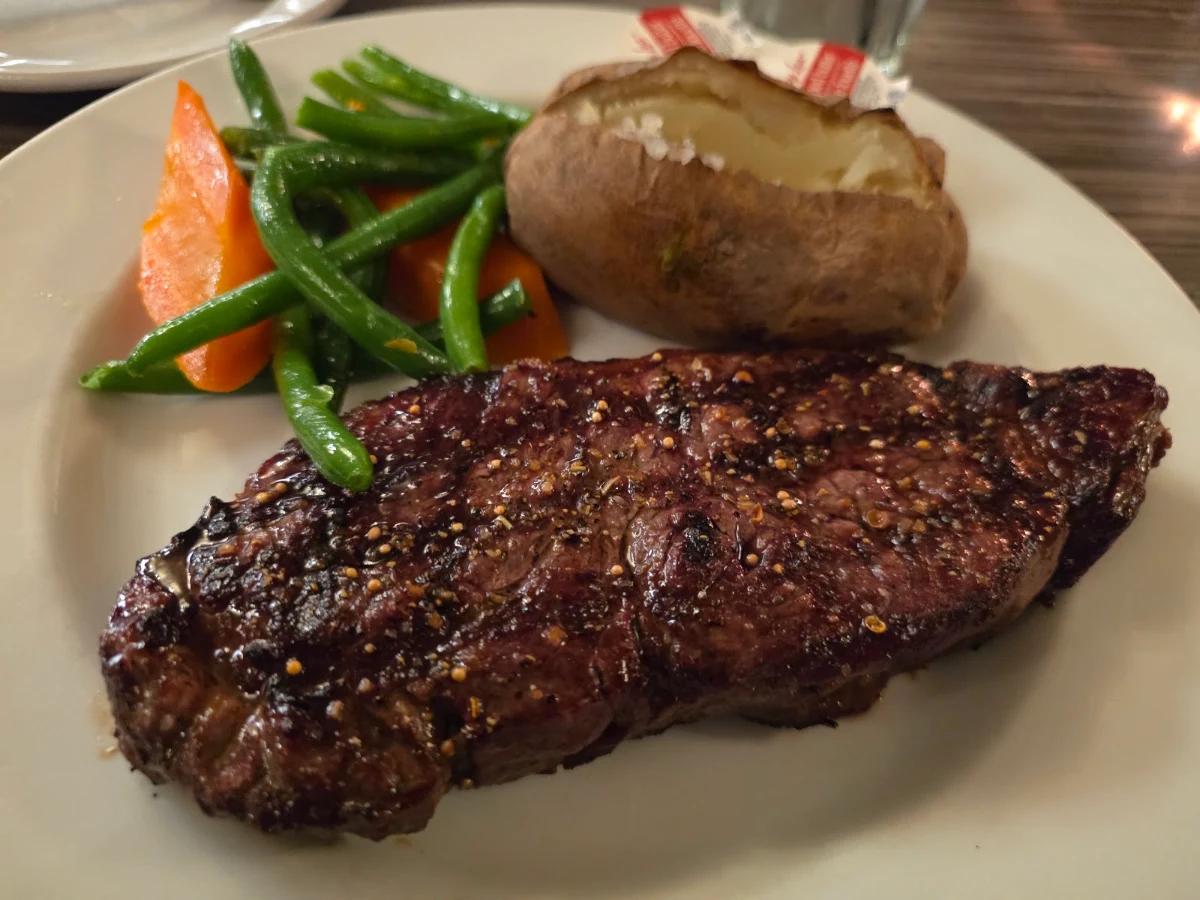 Food & drink, Venetis Restaurant