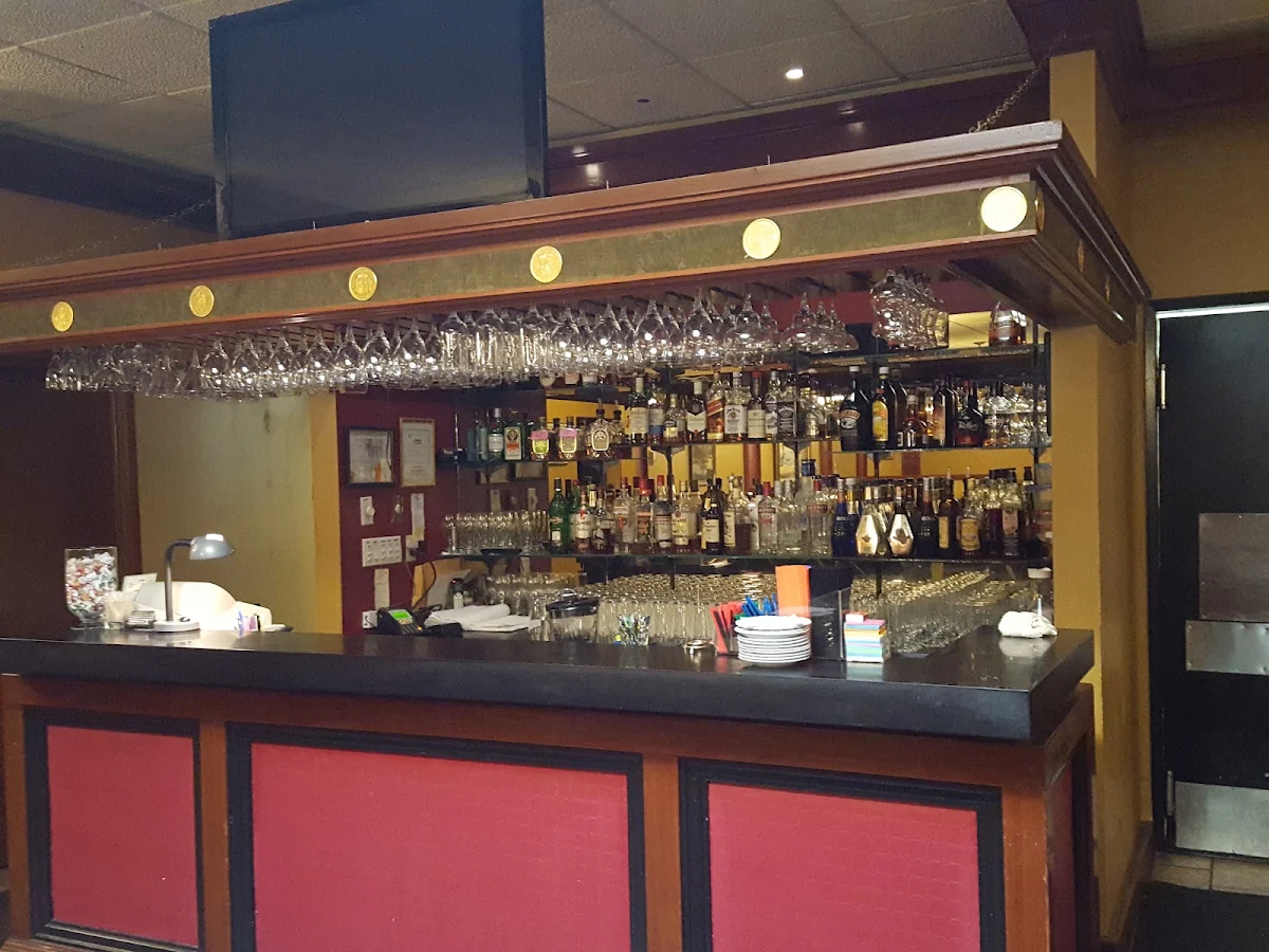 Vibe, Venetis Restaurant