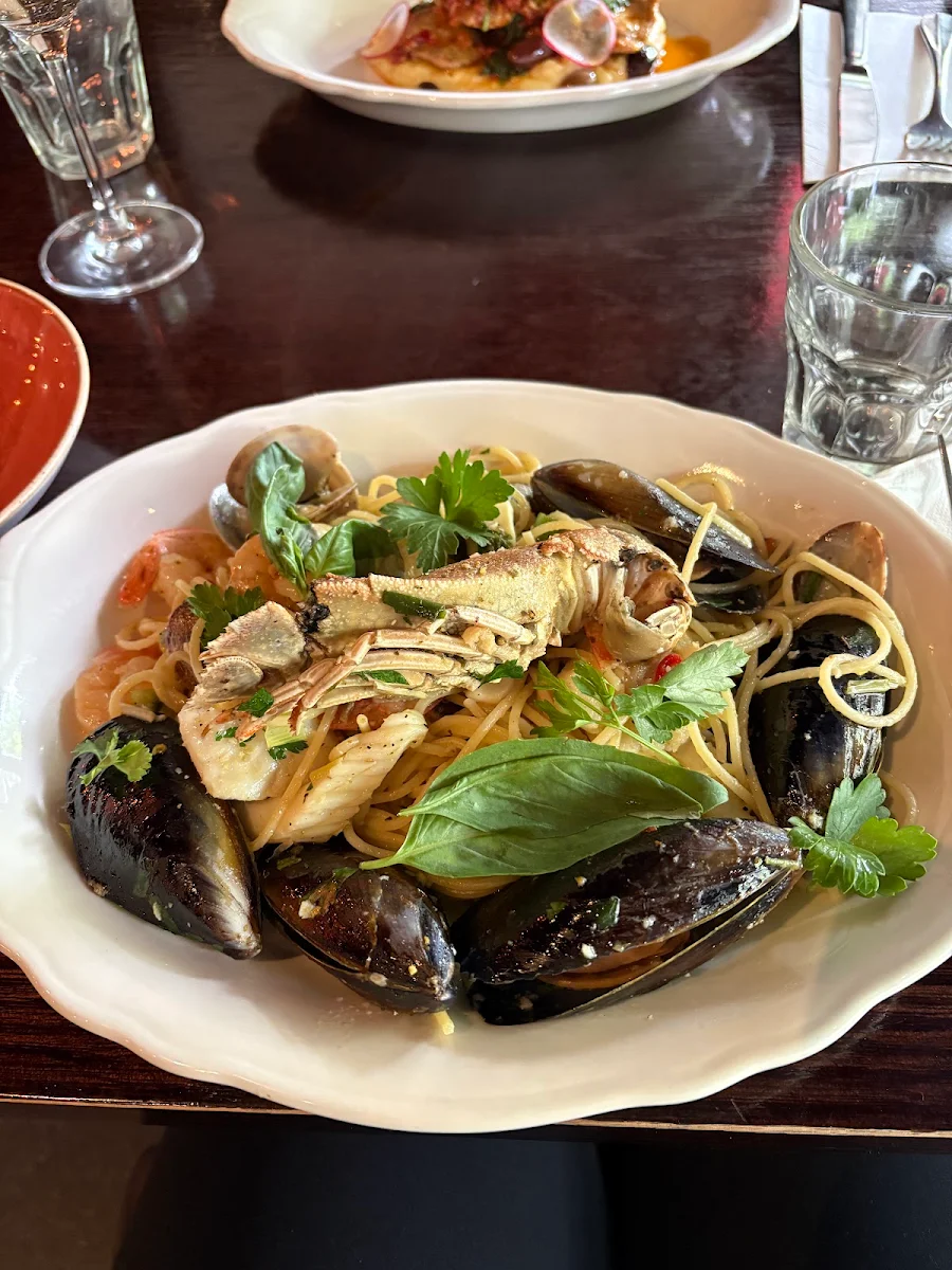 Food & drink, Copperwood Restaurant