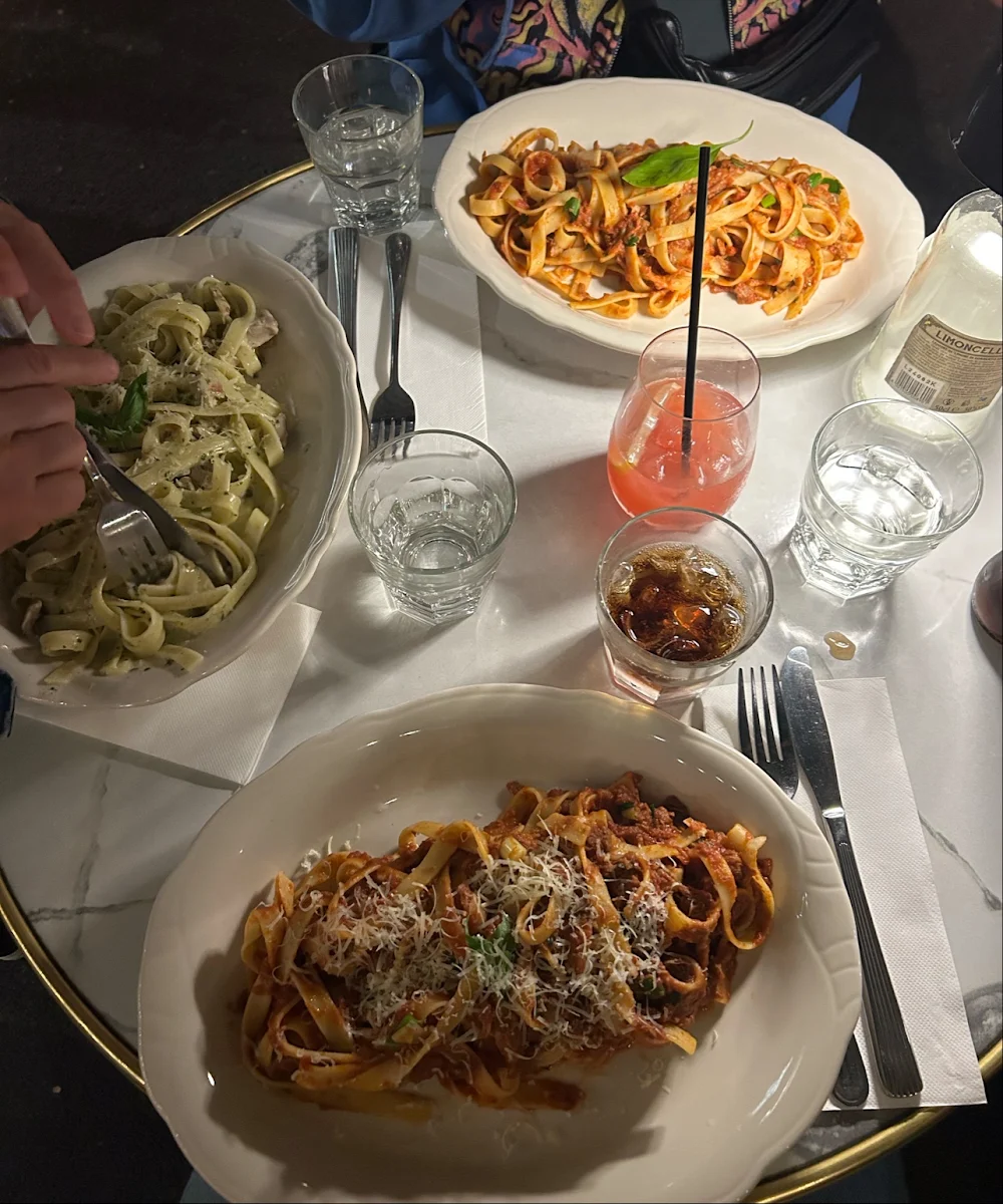 Food & drink, Copperwood Restaurant