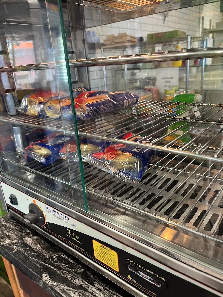 Vibe, Abu Najee Lebanese Pizza
