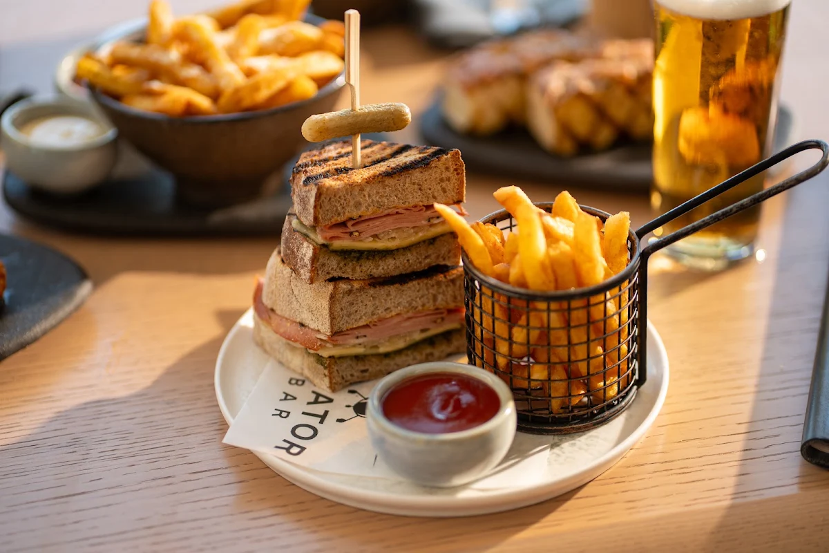 Food & drink, Aviator Bar, Mawson Lakes