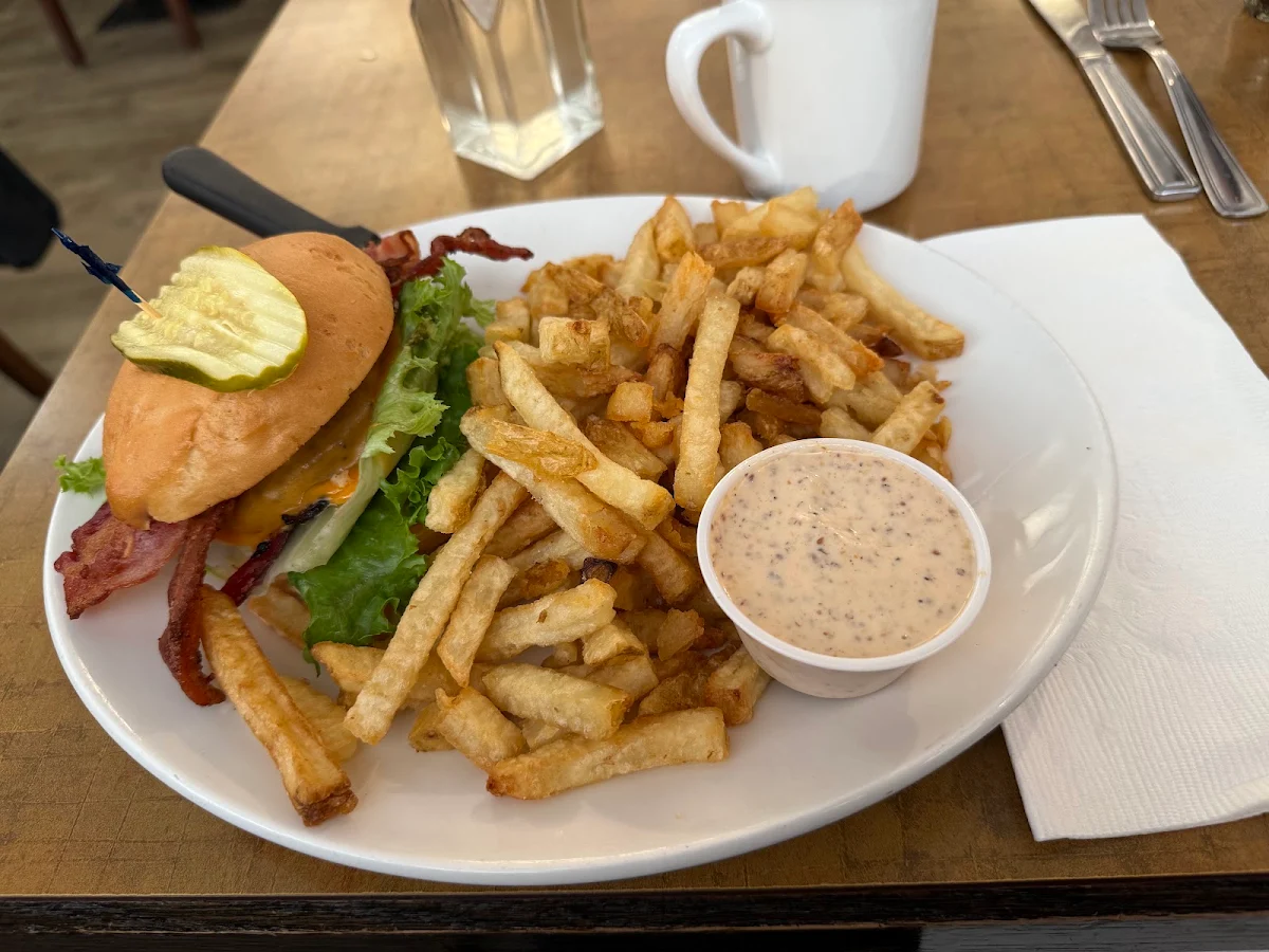 Food & drink, Home Restaurant