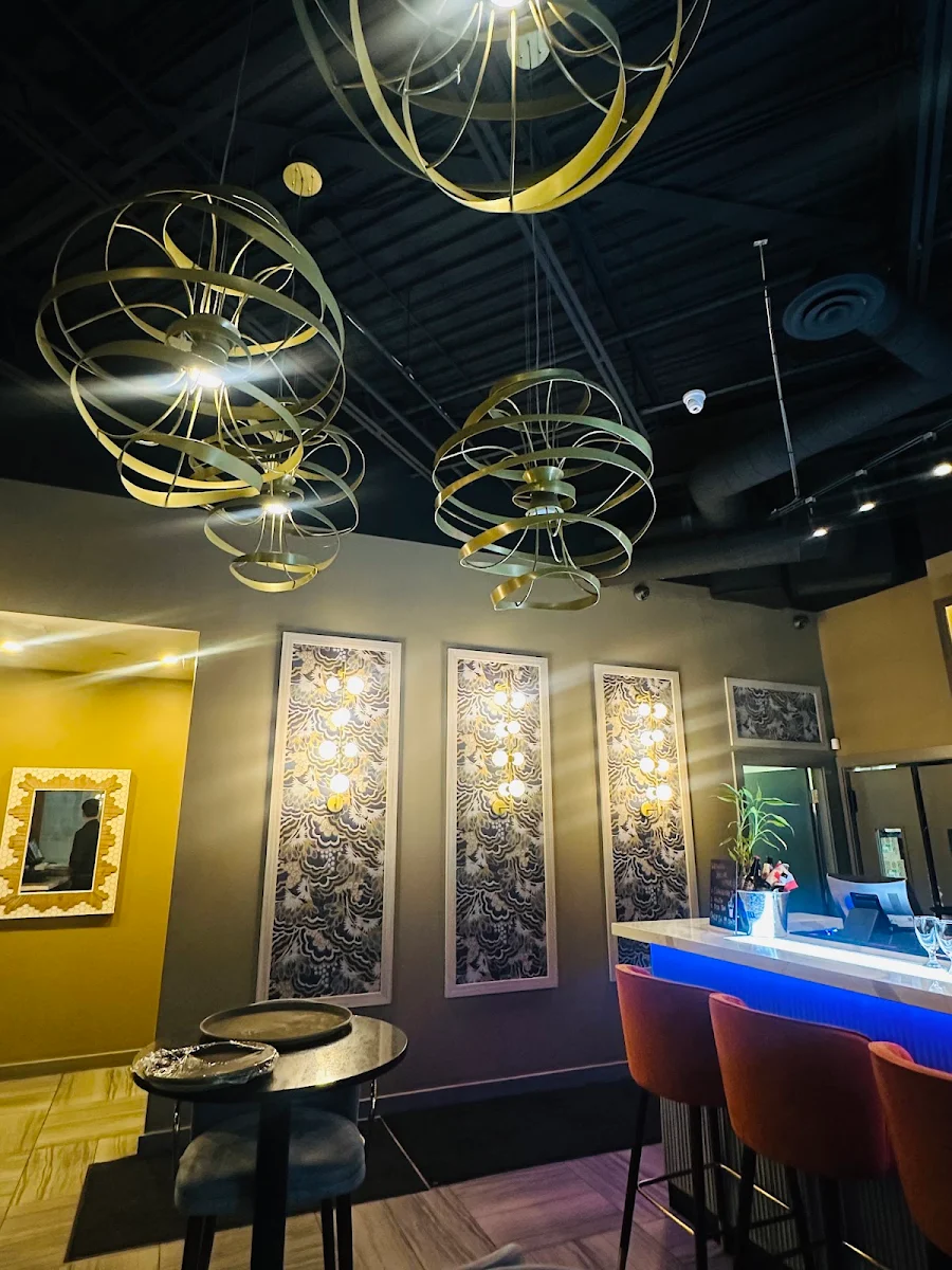 Vibe, 7 Spice Bistro – Authentic Indian Restaurant | Hakka Cuisine | Catering service | Food Truck Catering Brampton