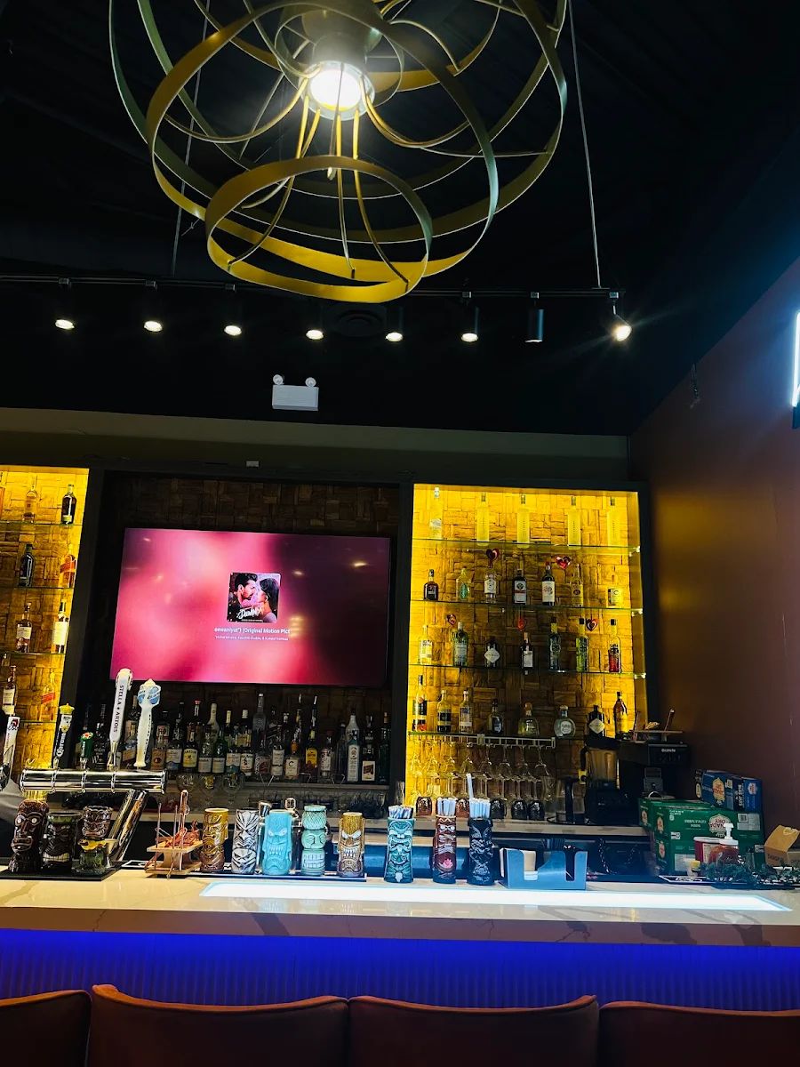 Vibe, 7 Spice Bistro – Authentic Indian Restaurant | Hakka Cuisine | Catering service | Food Truck Catering Brampton