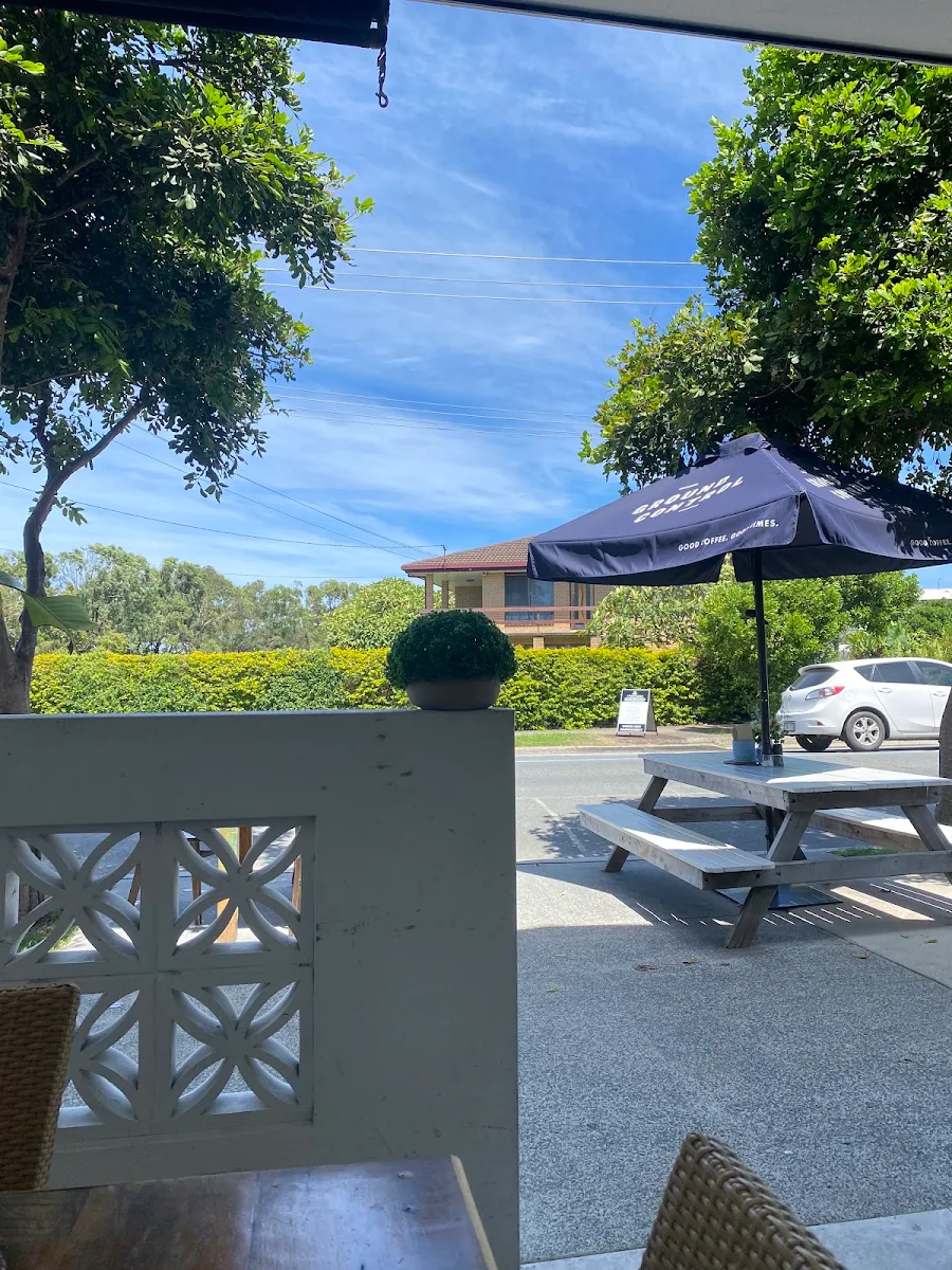Vibe, Smokelands Bbq Cafe Bar