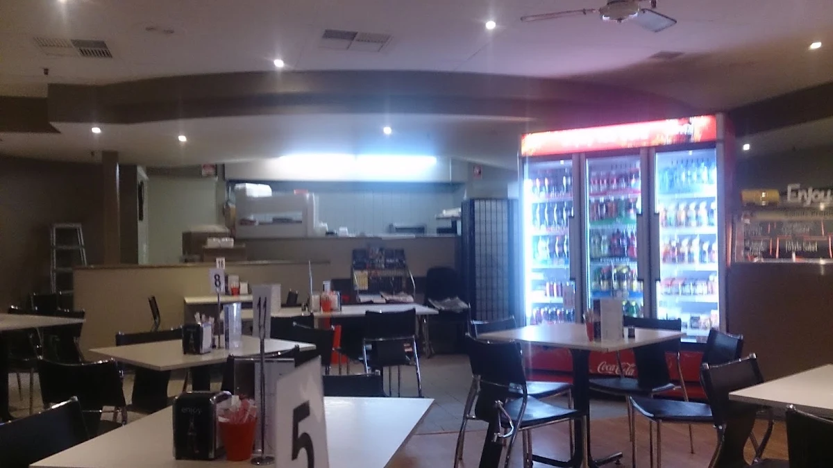 Vibe, Modka Cafe
