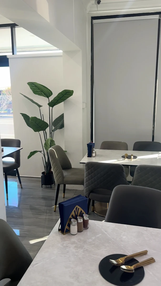 Vibe, Banoo Restaurant