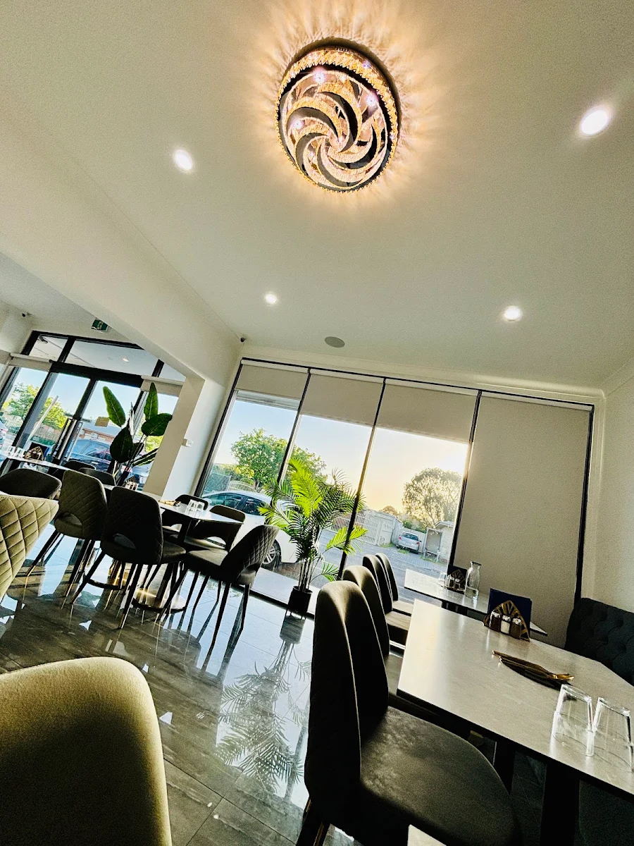 Vibe, Banoo Restaurant