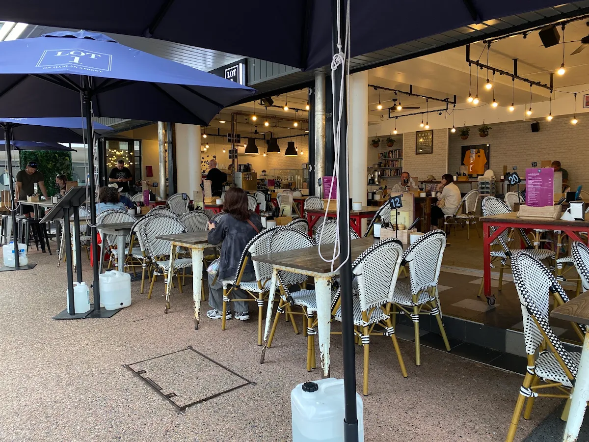Vibe, Lot 1 Coffee
